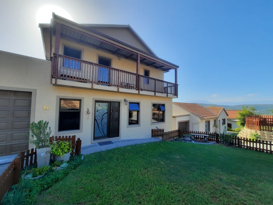 3 Bedroom Property for Sale in Bergsig Western Cape